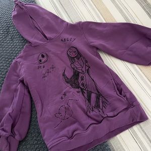 Disney Nighmare Before Christmas Hoodie
Kids Large oversized 
Purple
